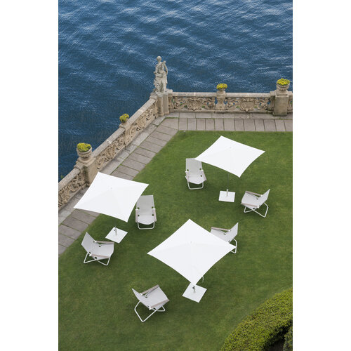 Emu Snooze loungestoel matt white/red Emu Snooze loungestoel matt white/red