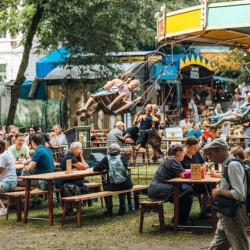Weltevree Salut biertafel oxide red
