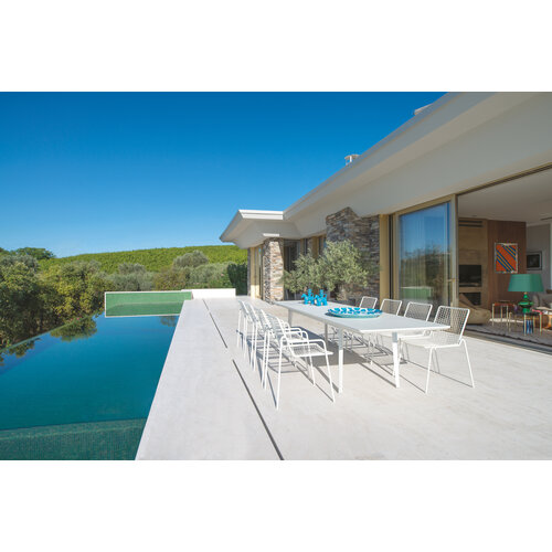 Emu Plus4 verlengbare tuintafel zwart 220+110 x 90