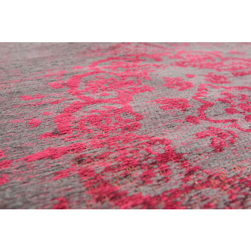 Louis De Poortere Rugs Medallion Pink Flash tapijt Fading World Collection