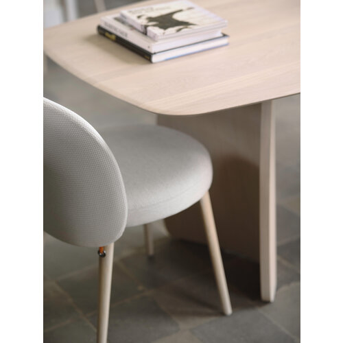Mobitec Dolmen T0400 boot ovale eettafel massief eikenhout