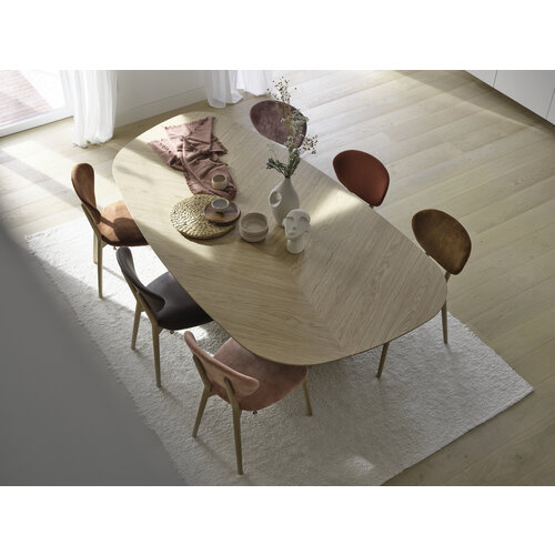 Mobitec Dolmen T0300 organische eettafel fineer eikenhout chevron