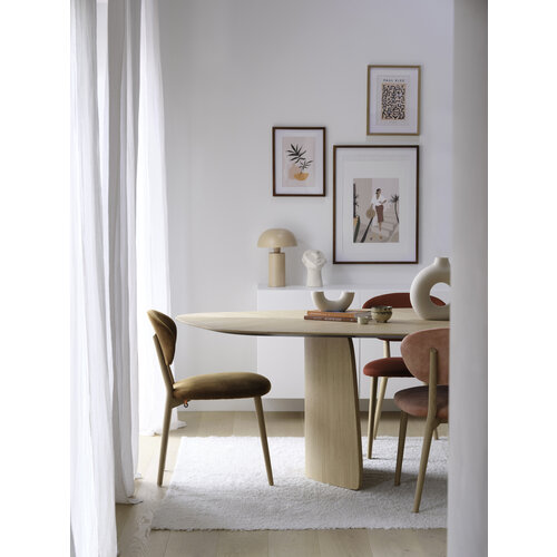 Mobitec Dolmen T0300 organische eettafel fineer eikenhout chevron