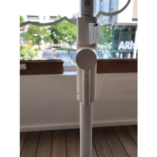 Glatz Twist parasol cream 240 x 240 incl. staander & voet - TOONZAALMODEL