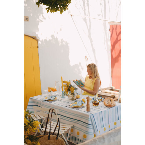 Maison Dînette Alechinsky sky tafelkleed 200 x 200