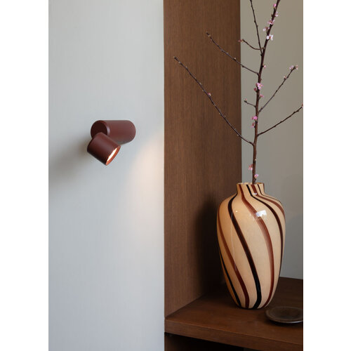 It’s about RoMi Milan tafellamp/wandlamp burgundy It’s about RoMi Milan tafellamp/wandlamp burgundy