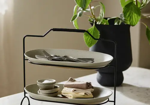 Serveerst­andaarden en taartplateaus