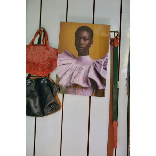 HKLiving Reverie plexiglas portret 35 x 50 cm HKLiving Reverie plexiglas portret 35 x 50 cm