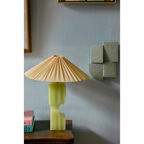 HKLiving Column tafellamp voet lime lampenkap plissé ivory