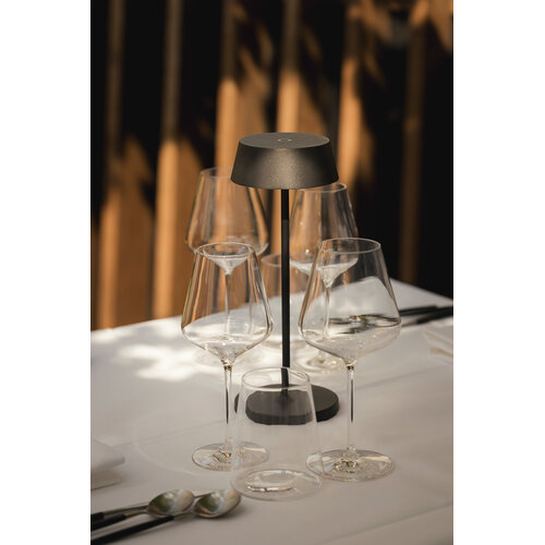 Qoozii Malta oplaadbare tafellamp zwart binnen/buiten Qoozii Malta oplaadbare tafellamp zwart binnen/buiten