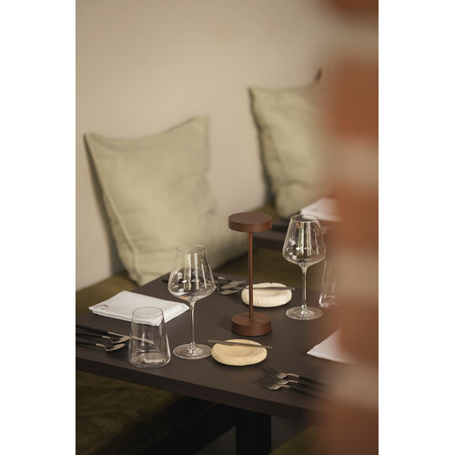 Qoozii Ibiza mini oplaadbare tafellamp corten binnen/buiten Qoozii Ibiza mini oplaadbare tafellamp corten binnen/buiten