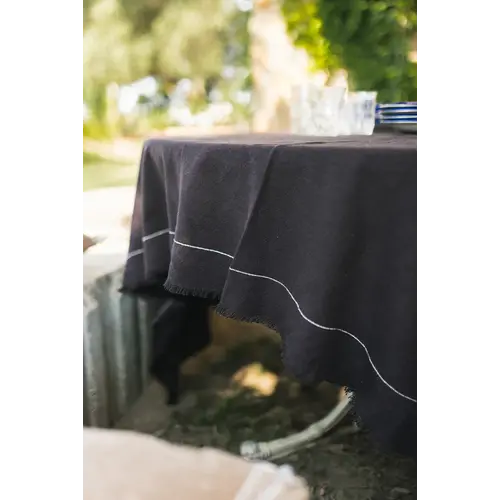 Lorena Canals Handloom tafelkleed Café 160 x 250 cm Lorena Canals Handloom tafelkleed Café 160 x 250 cm