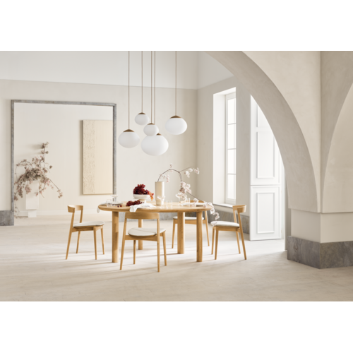 Bolia Latch eettafel 170 x 147 wit gepigmenteerde geoliede eik TOONZAALMODEL