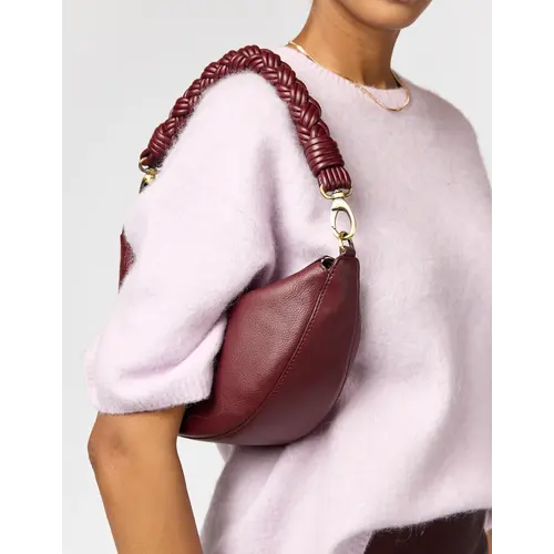 O My Bag Leo handtas - soft grain leder kersenrood - 2 riemen