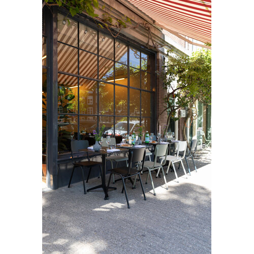 Zuiver Back to school tuinstoel zwart set van 2 - TOONZAALMODEL