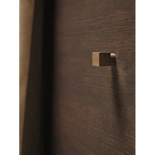 Ferm Living Square haakje gegoten messing Ferm Living Square haakje gegoten messing