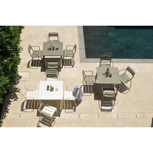 Emu Star tuinstoel met armleuningen Vanilla