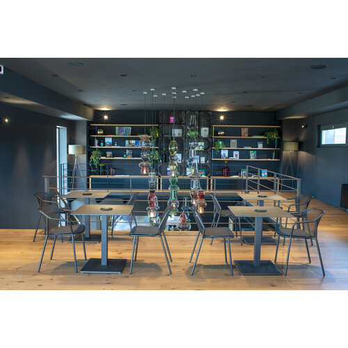 Emu Darwin inklapbare tuintafel Ø 60 black