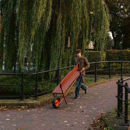 Weltevree Wheelbench aluminium oxide red