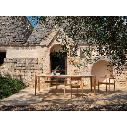 Vincent Sheppard Volta tuintafel 240x100 onderstel teak top keramiek masai blanco