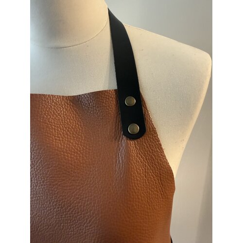 Verstee Leather Crafts Keukenschort leder rivet cognac/zwart Verstee Leather Crafts Keukenschort leder rivet cognac/zwart