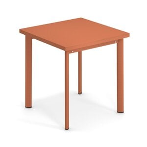 Emu Star tuintafel 70x70 maple red 8004 Emu Star tuintafel 70x70 maple red 8004