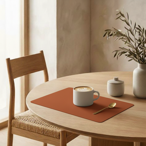 Vacavaliente SRL Ruca set de table rectangulaire rouge pierre en cuir recyclé