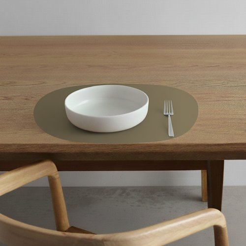 Vacavaliente SRL Ruca set de table ovale olive cuir recyclé