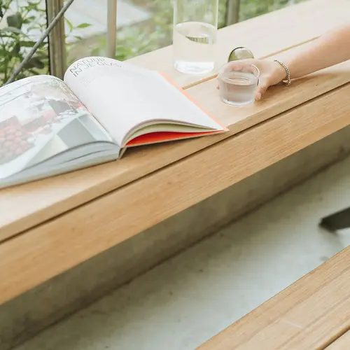 Weltevree Tablebench blauw - TOONZAALMODEL