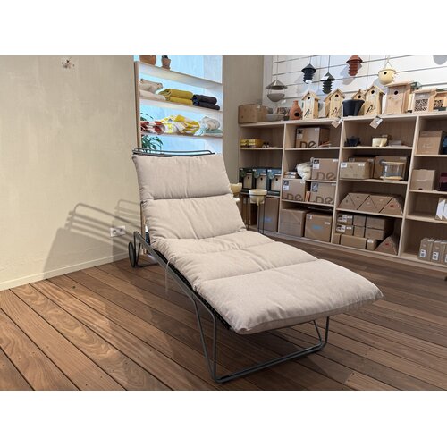 Houe Bain de soleil Click noir avec coussin Ash inclus - MODÈLE D’EXPOSITION