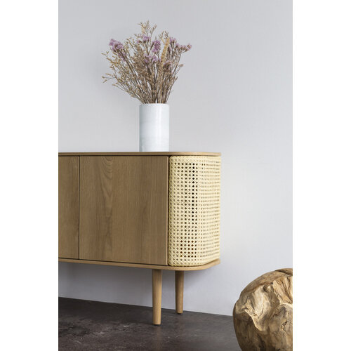 Umage Copy of Treasures dressoir 3 deuren eikenhout stof white sands Umage Copy of Treasures dressoir 3 deuren eikenhout stof white sands