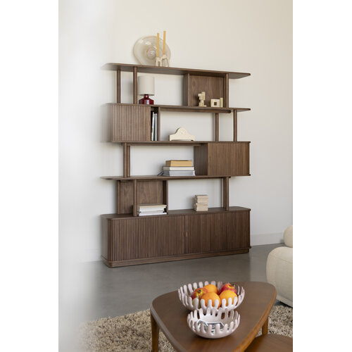 Zuiver Barbier boekenkast walnoot
