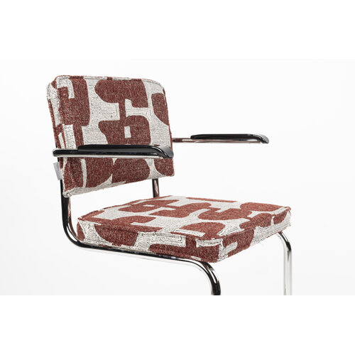 Zuiver Ridge deco symbols eetkamerstoel met armleuningen rood Zuiver Ridge deco symbols eetkamerstoel met armleuningen rood