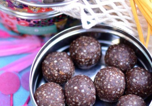 Pindakaas chocolade balletjes (snack)