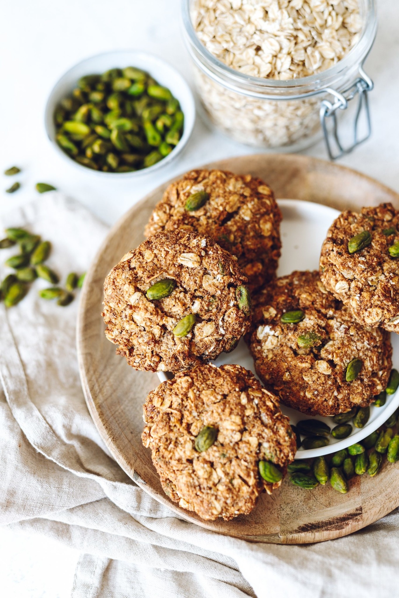 pistachio cake1-scaled.jpg