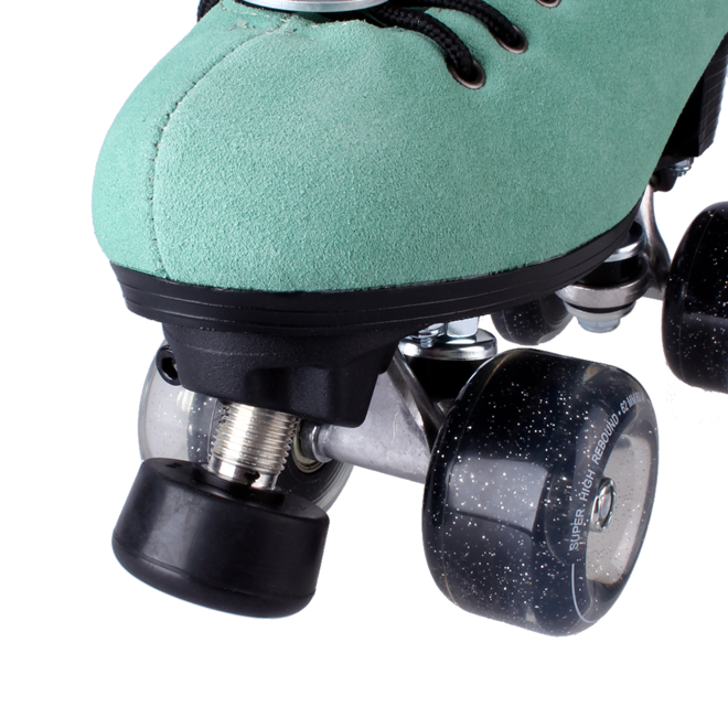 Luna Skates Mint Flash