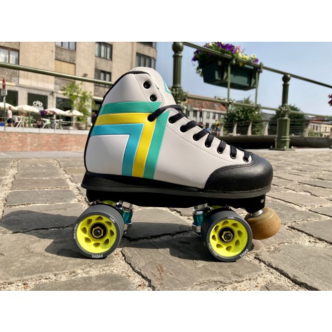 Personaliza tus propios patines Antik Skyhawk Roller Skates