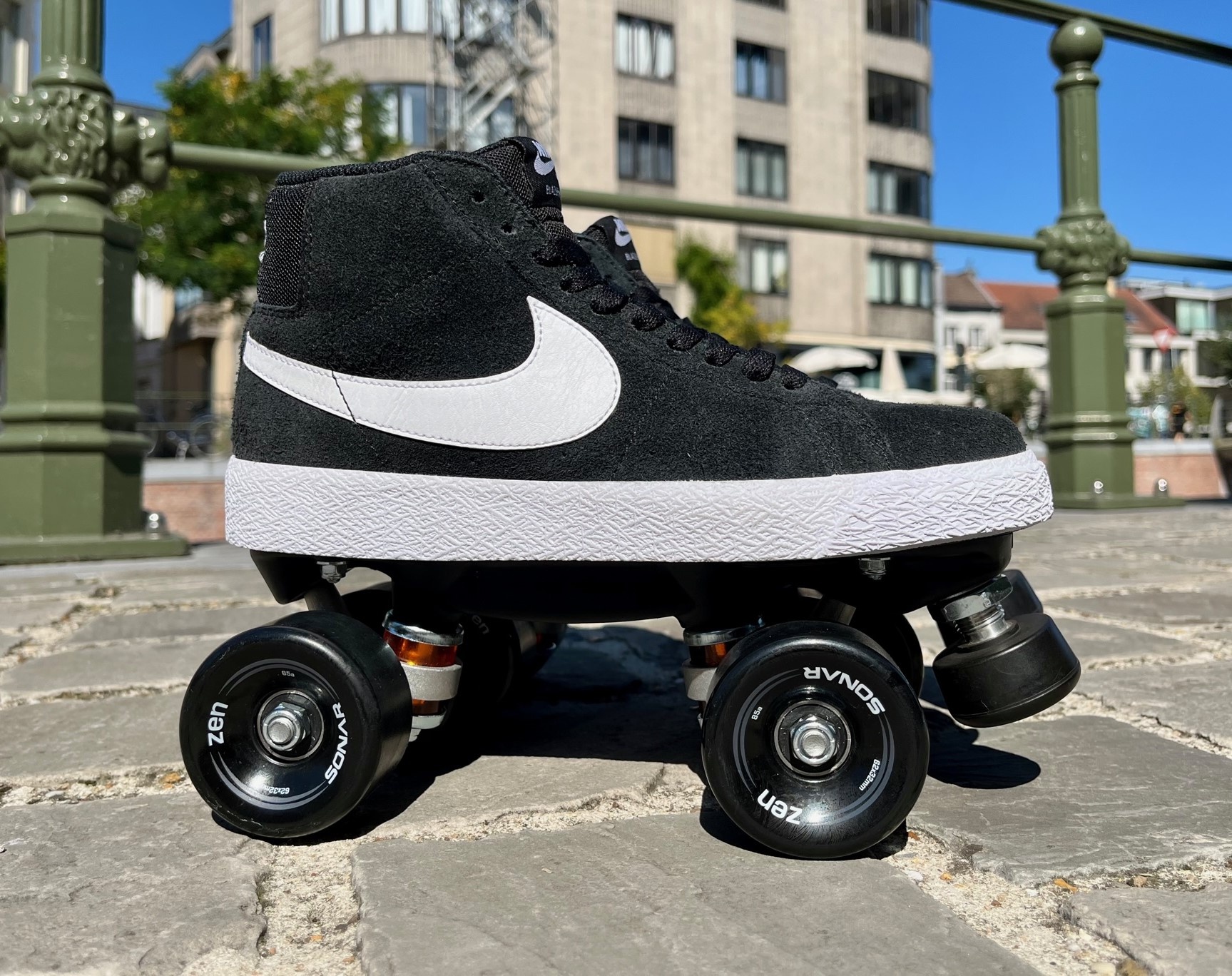 nike sb zoom blazer mid skate shoe