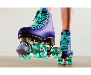 Accessible bouffée Alarmant patin à roulette roller derby Adaptabilité acre Méga