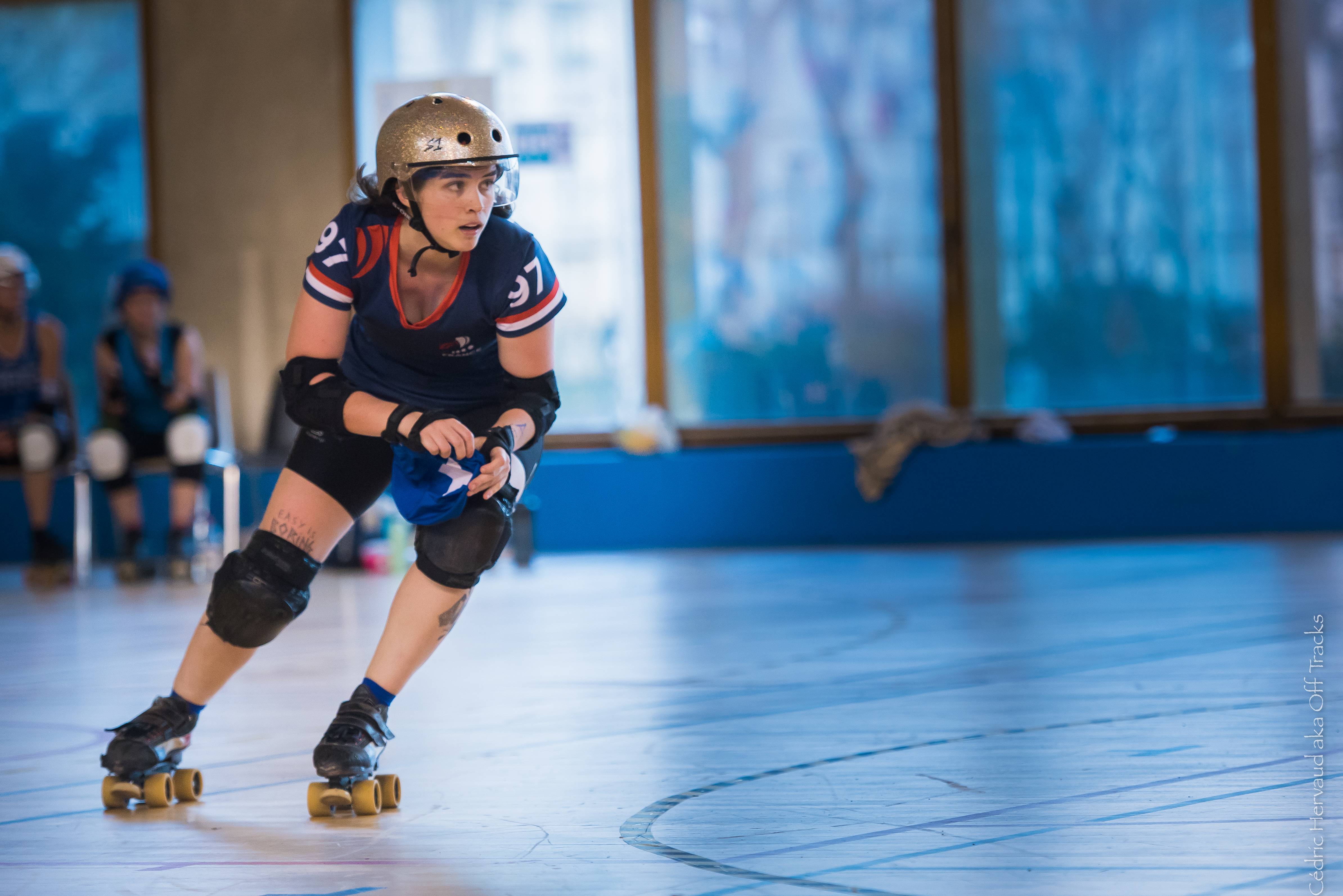 Have fun with roller derby 