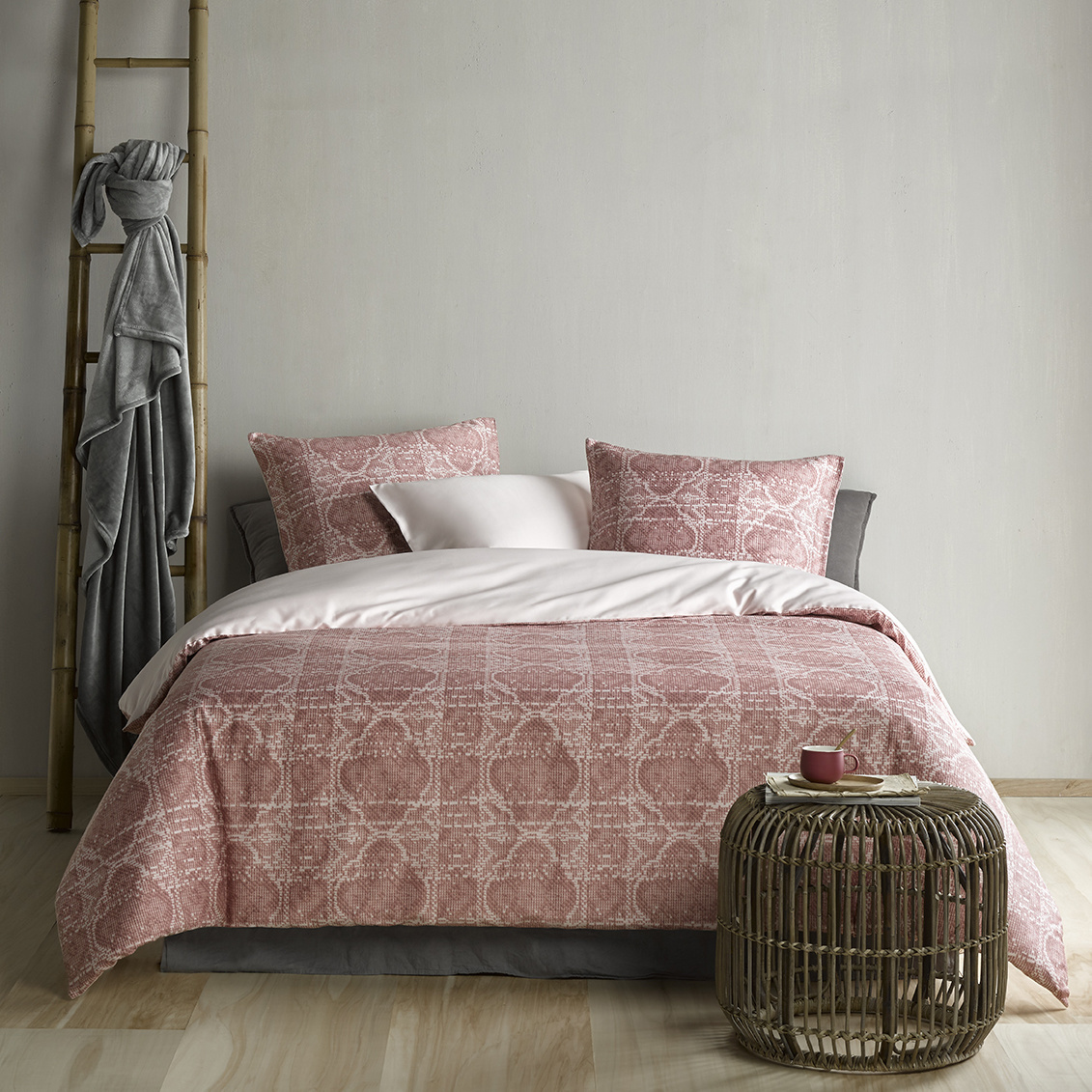 De Witte Lietaer Duvet cover Cotton Satin Crayon - Hotel size - 260 x 240 cm - Pink