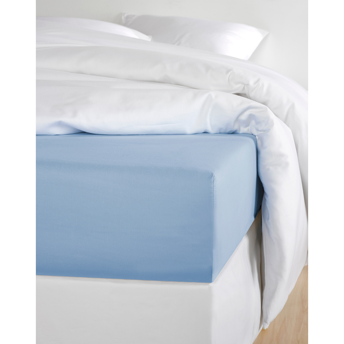 De Witte Lietaer Fitted sheet Cotton Satin Olivia - 140 x 200 cm - Blue