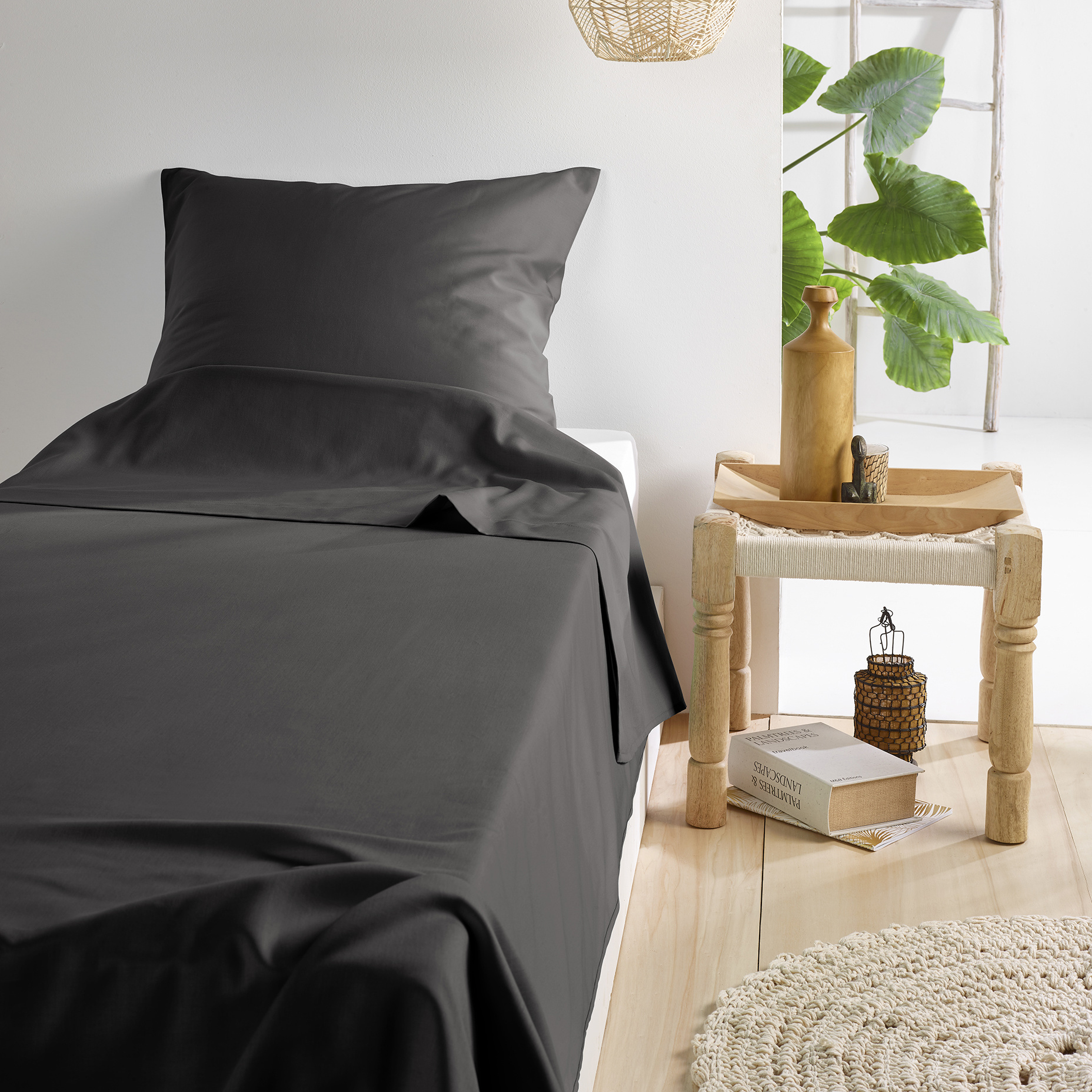 De Witte Lietaer Single sheet set OLIVIA (Smart Collection) 180x280+60x70 Ebony 100% cotton, satin