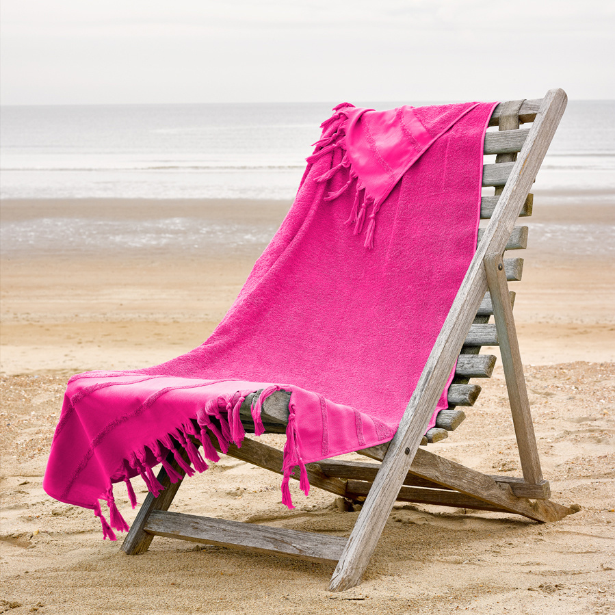 De Witte Lietaer Hammam beach towel with fringes Fjara - 100 X 180 cm - Fuchsia