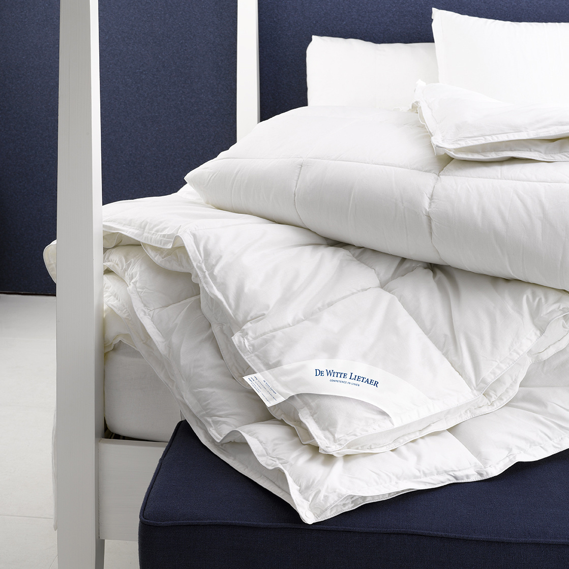 De Witte Lietaer  4 seasons duvet: - 200 GSM (summer) + 300 GSM (winter)