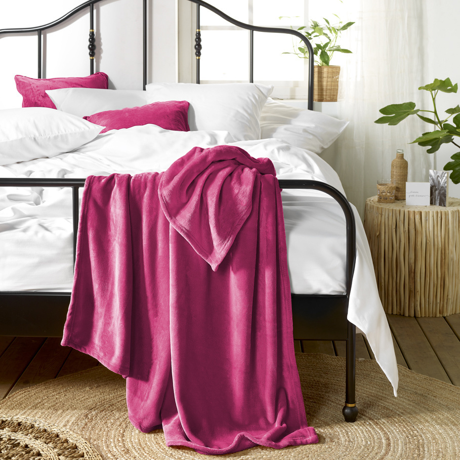 De Witte Lietaer Fleece deken Snuggly Cerise - 150 x 200 cm - Roze