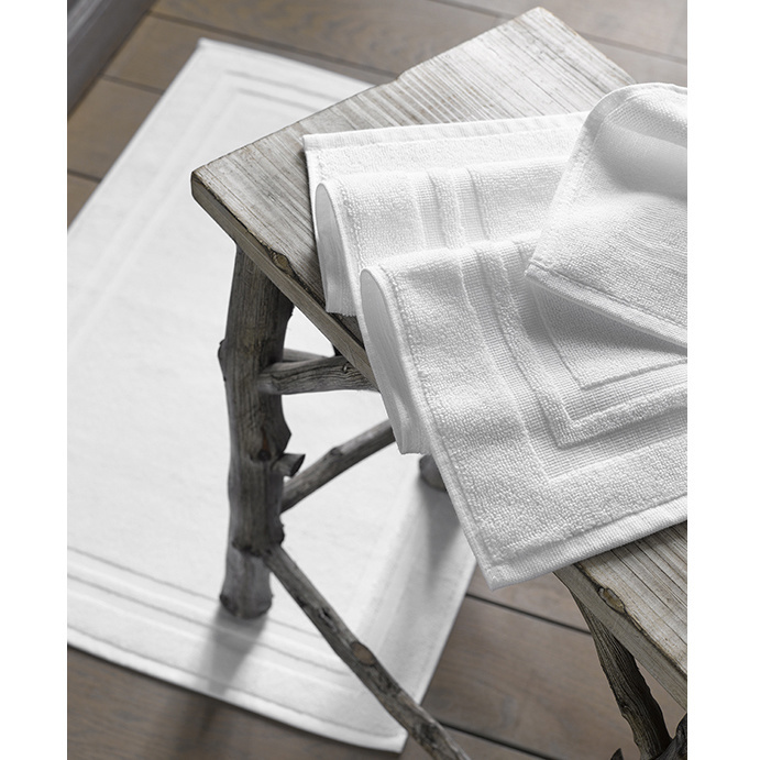 Moodit Bath mat King White - 60 x 100 cm - 100% Cotton