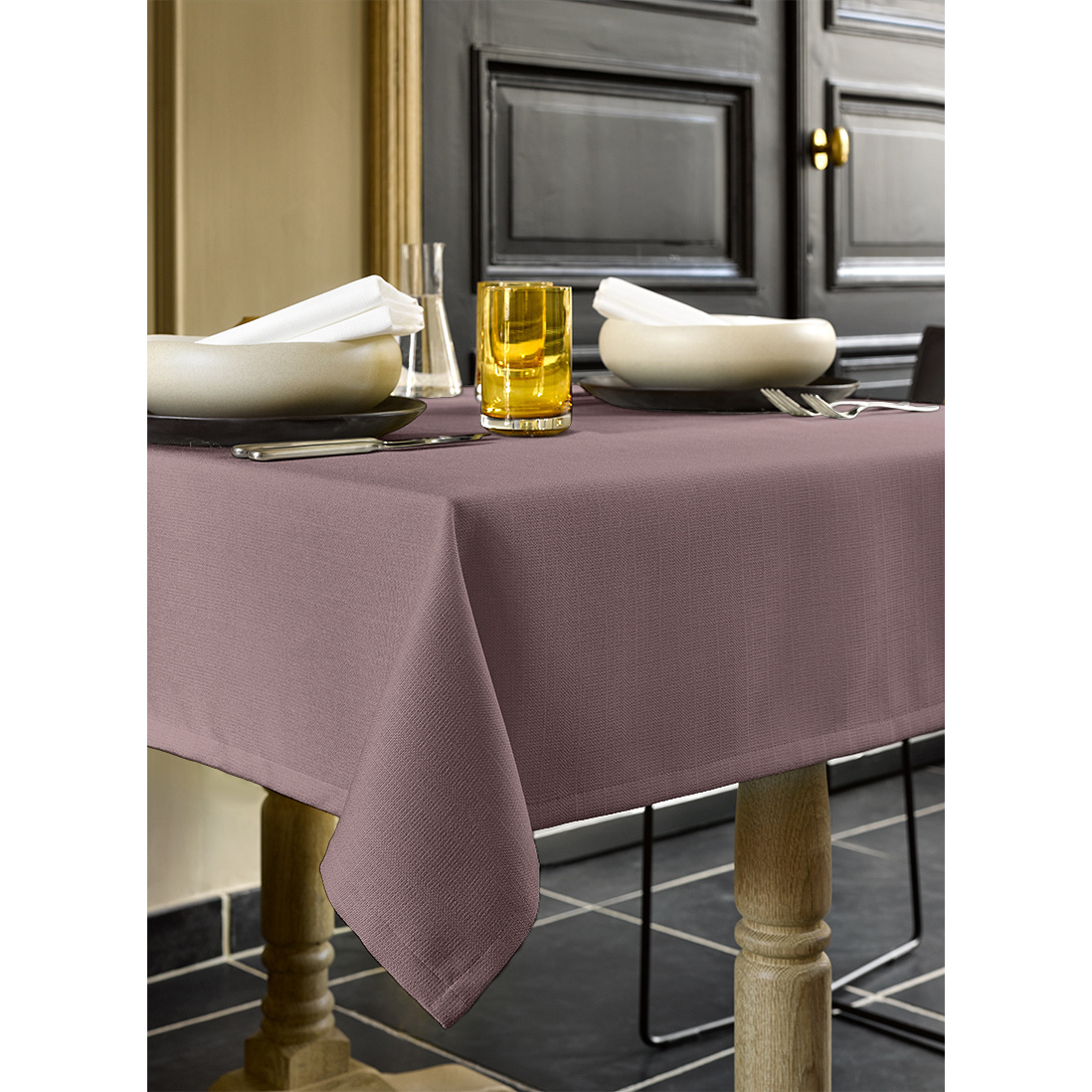 De Witte Lietaer Tablecloth, Gibson Taupe - 145 x 220 cm - 100% Polyester