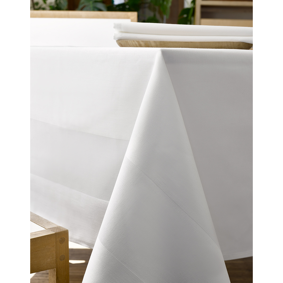 De Witte Lietaer Tablecloth, Luna-A White - 160 x 260 cm - 100% Damask Cotton