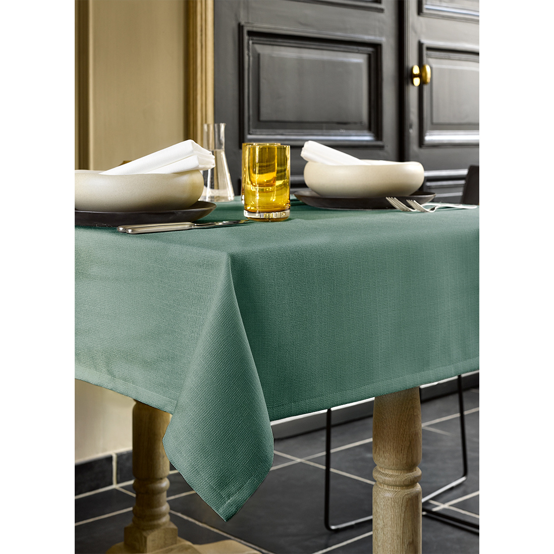 De Witte Lietaer Tablecloth Round, Laurel Green - Ø 170 cm - 100% Polyester